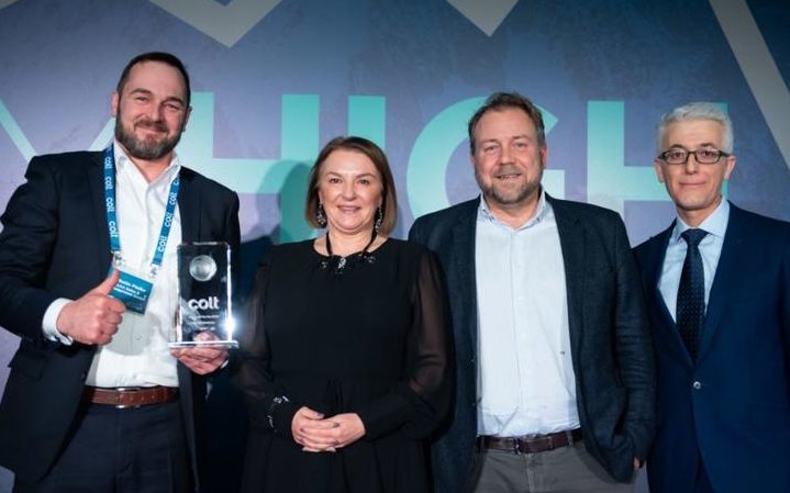 AWARD-Gruppe-nah_xl AWARD-Gruppe-nah_xl