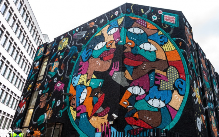 720x440_Connectivity-Mural-1